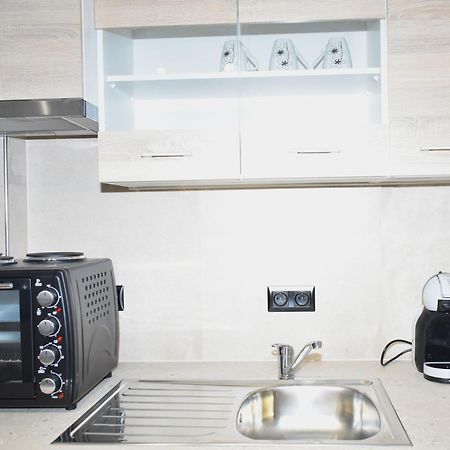 Ni & Νa Apartment Alexandroupolis Exteriör bild